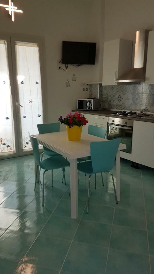 Aquamarine Apartment Nel Cuore Di San Vito ซานวิโต โลคาโป ภายนอก รูปภาพ